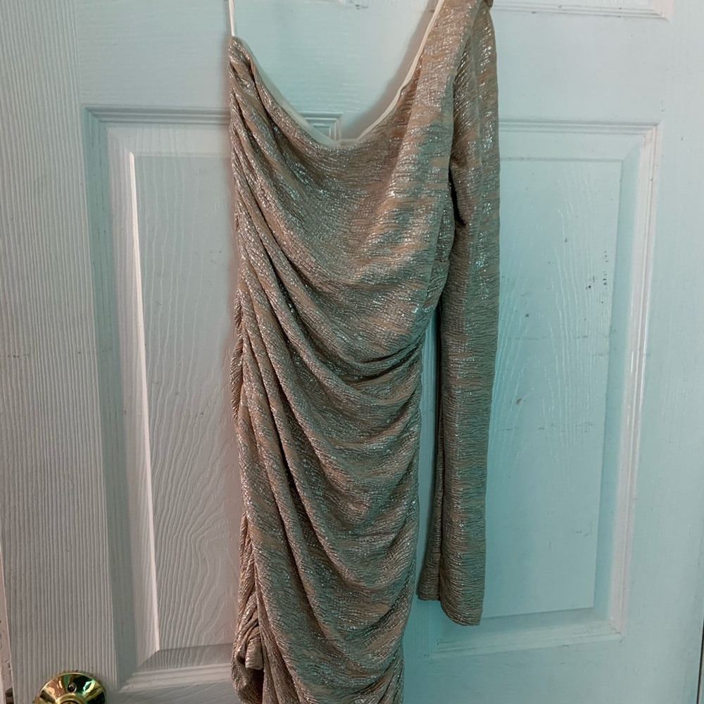 One shoulder, gold & cream gathered side dress